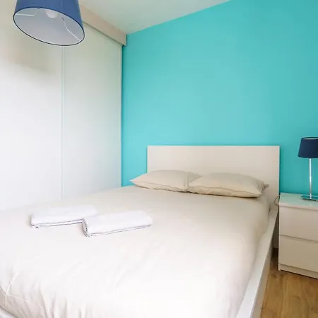* Hossegor * 100m * Vue Sur Les Pins *surf Apartment *